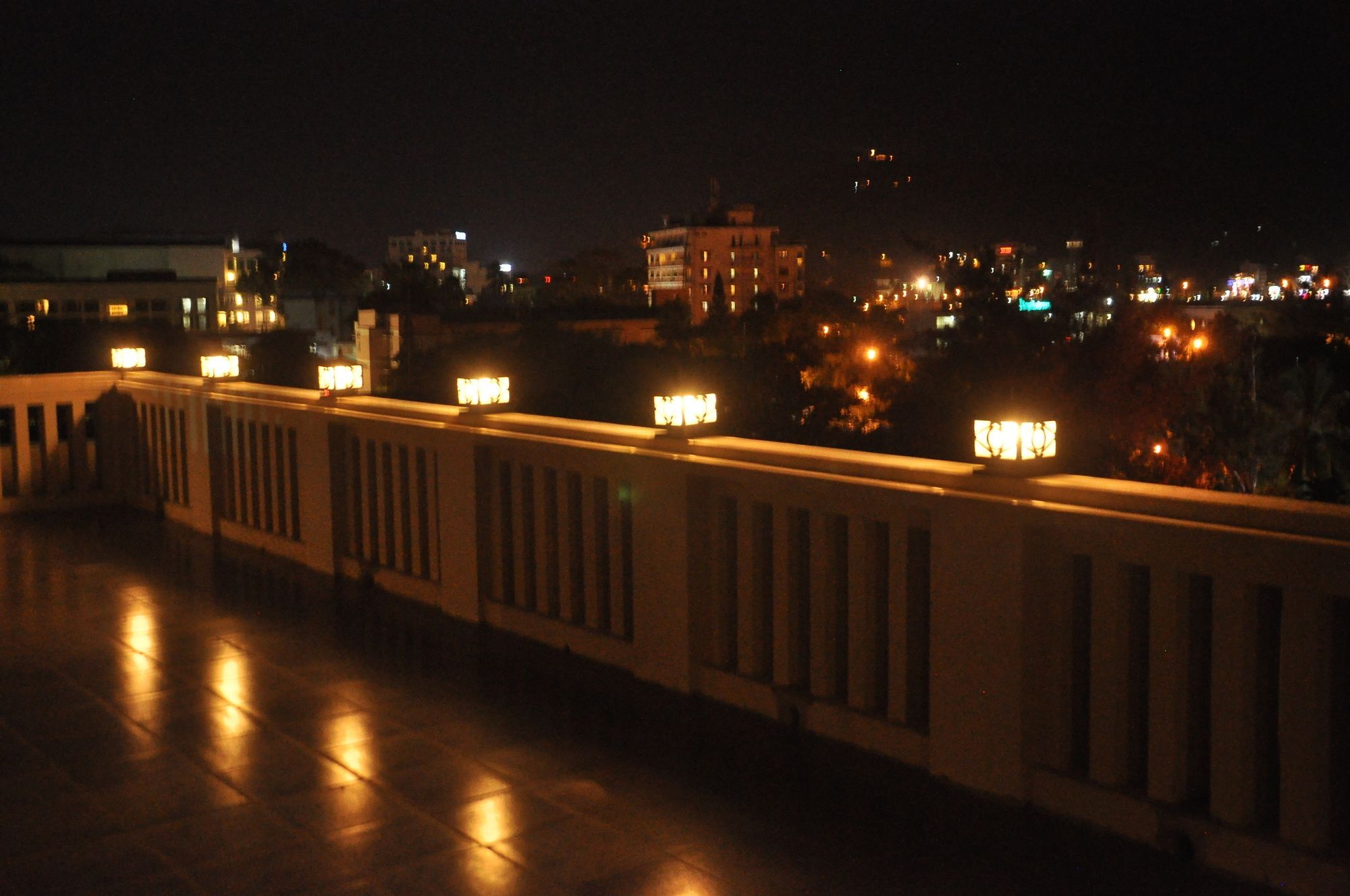 Lam Son Hotel & Apartments Vung Tau Exterior photo